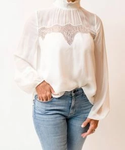 Budget 🎁 Cami Nyc Siga Blouse in White for 👩 women 🔥