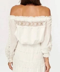 Buy π Cami Nyc Franca Off Shoulder Crop Top in White for π© women βοΈ 5 Buy π Cami Nyc Franca Off Shoulder Crop Top in White for π© women βοΈ -Cami Nyc Sales Shop 9eb5b422f1784170aceb606b44619ce6 1080x