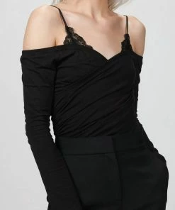 Deals 👏 Cami Nyc Sonata Top In Black for 👩 women 🤩
